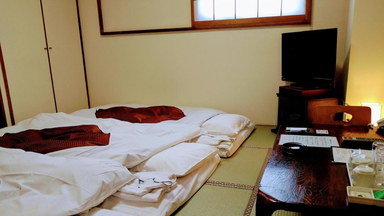 Hotel Rapport Senjukaku Sagamihara Buitenkant foto