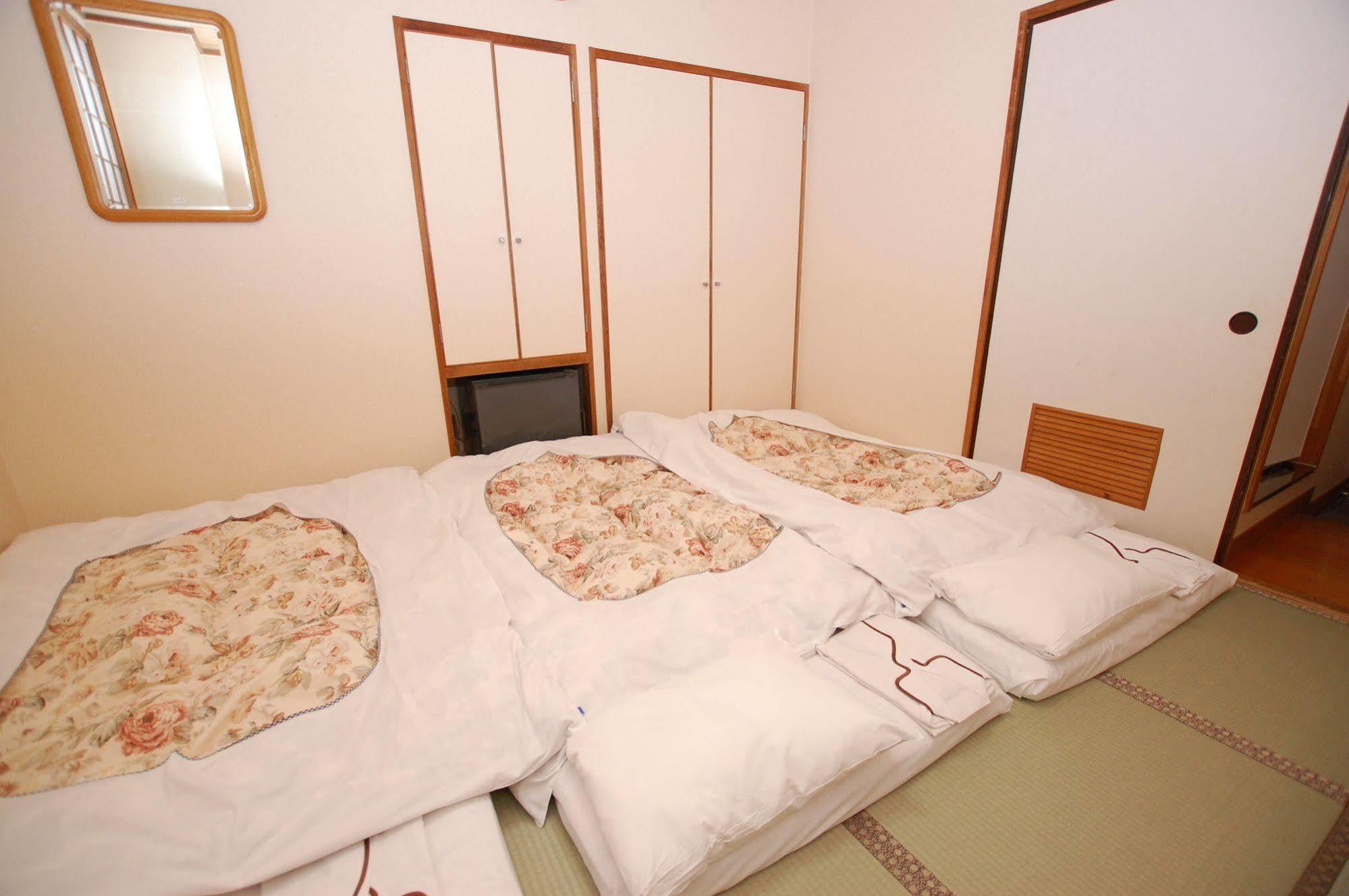 Hotel Rapport Senjukaku Sagamihara Buitenkant foto